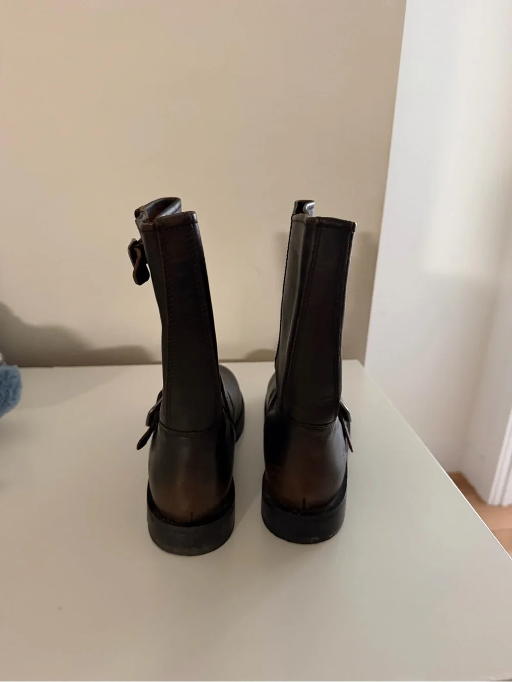 Frye Veronica Boots - Picture 3 of 5